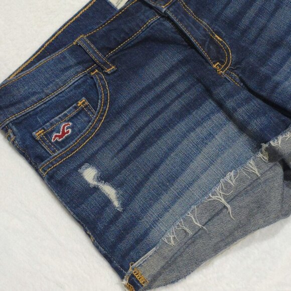 Hollister Distressed Jean Shorts – W28 Size 7 Dark Wash Frayed Hem Cutoffs | Y2K - Picture 5 of 6